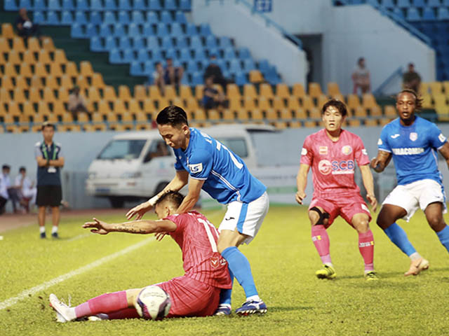 Tin mới nhất CLB Quảng Ninh nợ lương 8 tháng: Cầu thủ mở tiệc bất ngờ