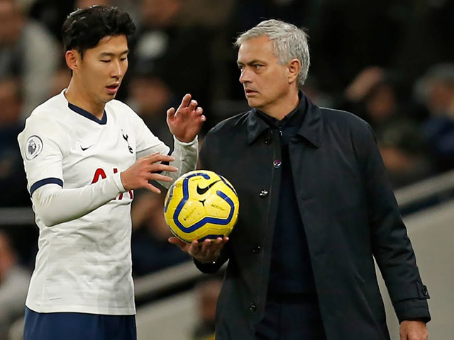 Mourinho bị sa thải vì cầu thủ chống đối, Son Heung Min - Kane nói lời tri ân