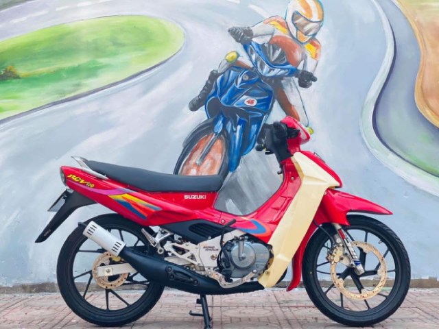Suzuki Xì po với mác “xe kẻ cướp” và ác mộng đường phố một thời