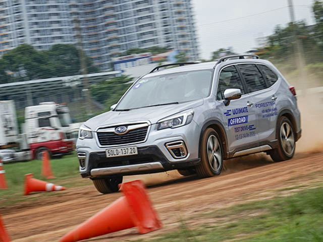 Subaru giảm giá 159 triệu đồng cho dòng xe Forester tại Việt Nam