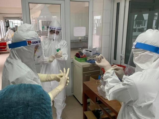 Công bố thêm 28 ca mắc COVID-19, trong đó có 3 nhân viên trung tâm chăm sóc sức khỏe