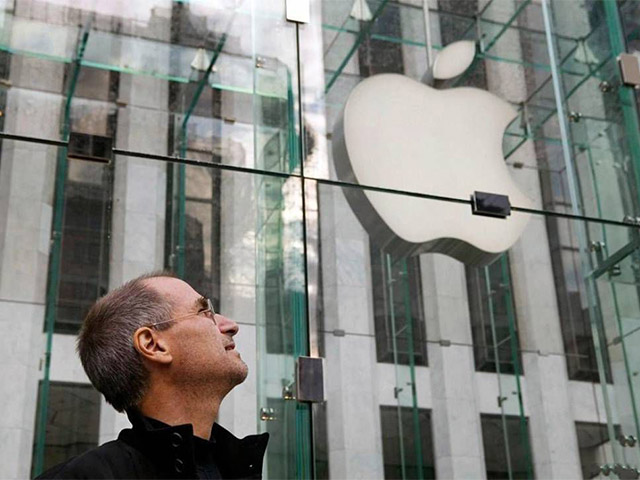 20 năm trước, Steve Jobs đã thay đổi ngành công nghiệp bán lẻ ra sao?