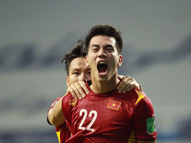 Con trai ghi bàn thắng đầu tiên cho tuyển Việt Nam ở trận gặp Malaysia, bố Tiến Linh nói gì?