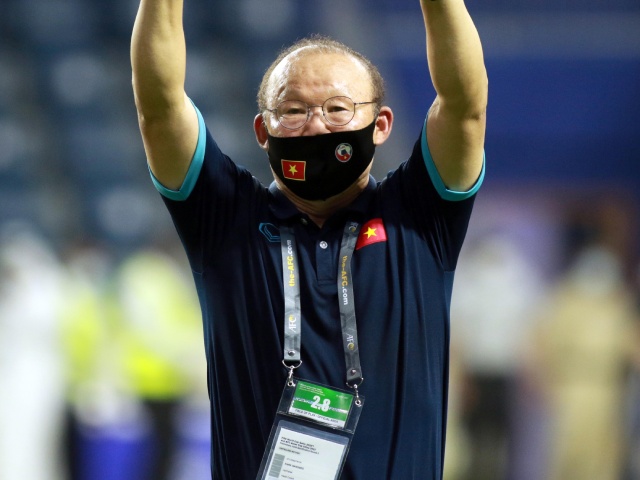ĐT Việt Nam đấu UAE, thầy Park hoàn toàn bị cấm liên lạc với học trò