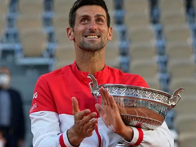 Nóng nhất thể thao tối 14/6: Djokovic vô địch Roland Garros, tiền thưởng vượt xa Federer - Nadal
