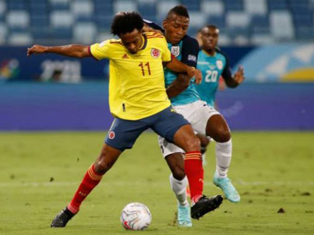 Trực tiếp bóng đá Colombia - Ecuador: Phối hợp đá phạt rất hay, Colombia dẫn trước (Copa America)