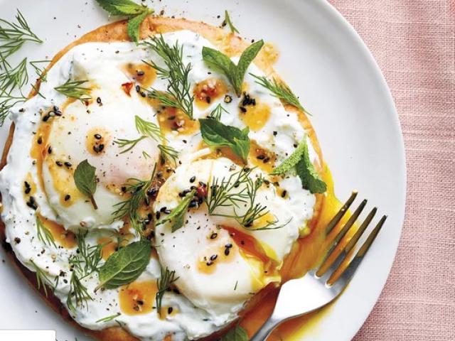 Người lười biếng sẽ thỏa mãn với những món trứng siêu ngon mà vô cùng đơn giản này