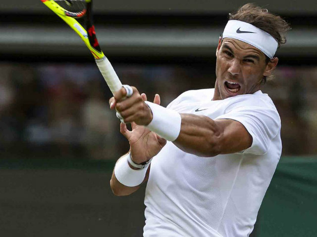 Nadal - Tsonga: Sai lầm đáng trách, 3 set như 1