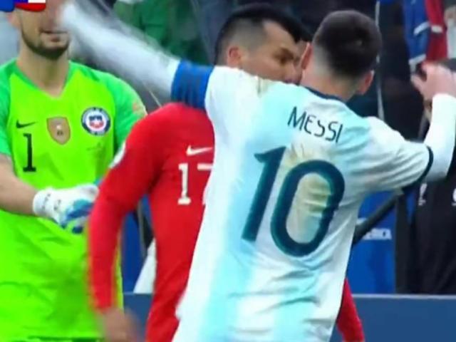 Sững sờ Messi: Xô xát đối thủ và ăn thẻ đỏ, ê chề rời Copa America