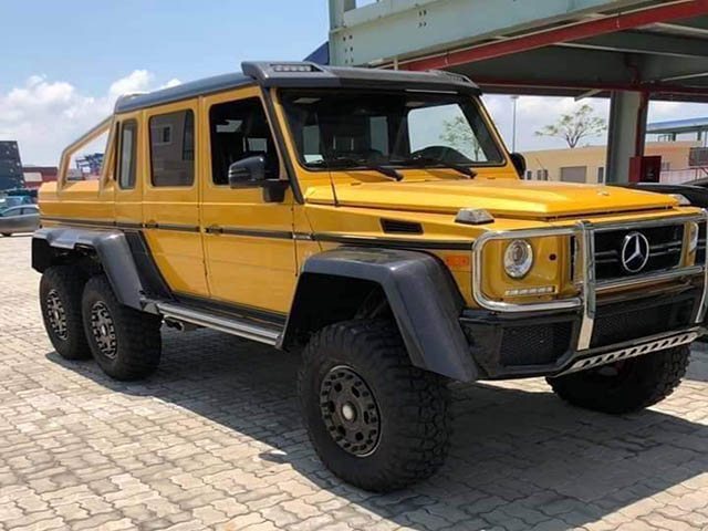 ‘Quái vật’ Mercedes-Benz G63 AMG 6x6 bất ngờ xuất hiện tại Việt Nam