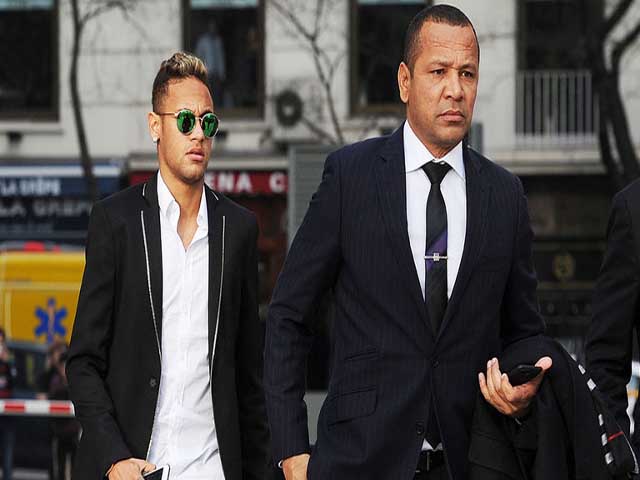MU muốn ”bom tấn” Neymar: Vượt Barca, lót tay khủng cho ông bố thích tiền