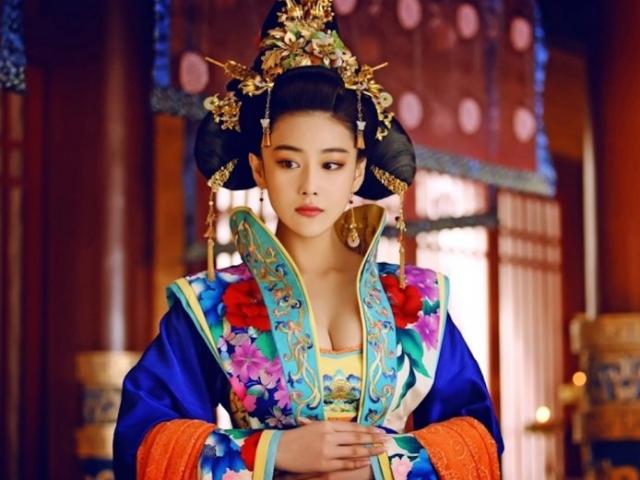 Kỹ nữ khiến hoàng đế Trung Hoa mê đắm, trở thành hoàng hậu thâu tóm mọi quyền hành
