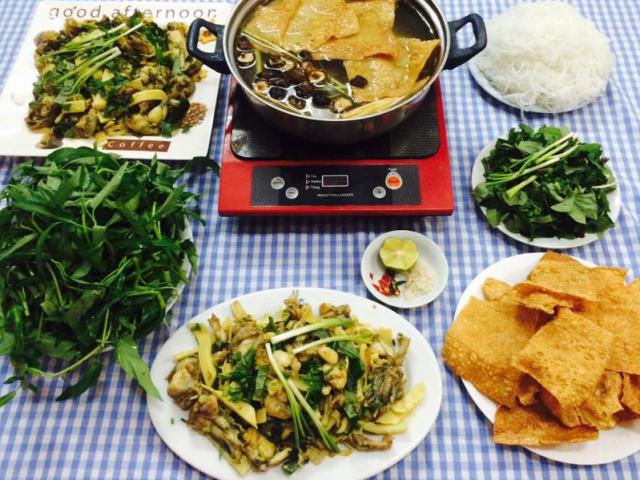 Cách làm lẩu ếch măng chua cay đậm đà hấp dẫn cho ngày mưa gió