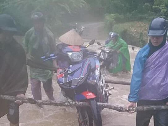 Giông lốc chưa từng thấy ở Lạng Sơn, ngập lụt nghiêm trọng nhiều nơi