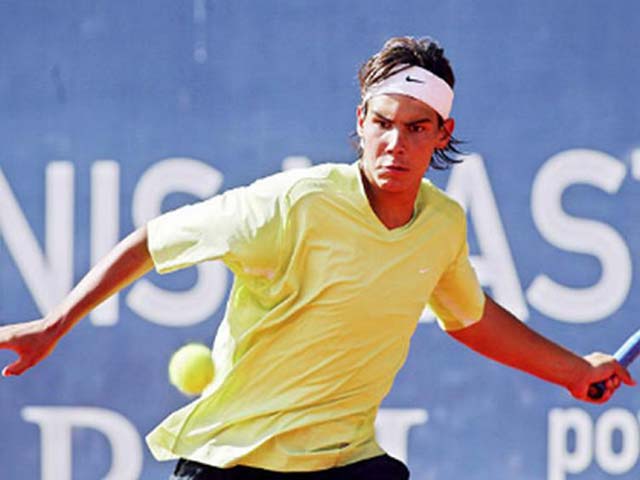 Đau đớn hơn cả Federer: ”Vua” US Open Nadal vứt đi 13 match point