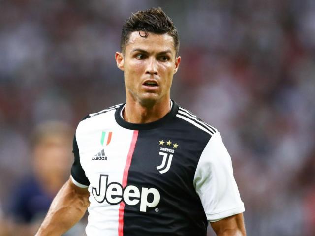 Juventus đổi chiến thuật: Nâng tầm hay ”báo hại” Ronaldo