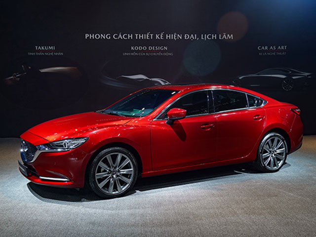 Giá lăn bánh Mazda 6 phiên bản nâng cấp vừa được ra mắt