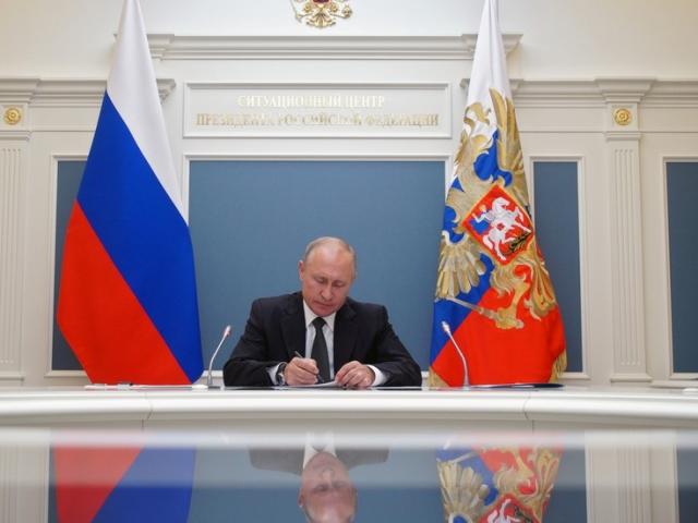 Người Nga mở đường để ông Putin tiếp tục làm Tổng thống đến năm 84 tuổi