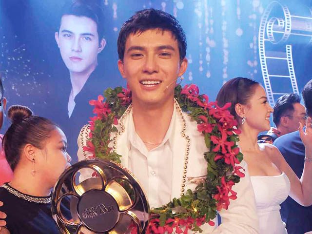 9x quê Ninh Thuận đăng quang “Gương mặt điện ảnh 2020”, giành 100 triệu đồng