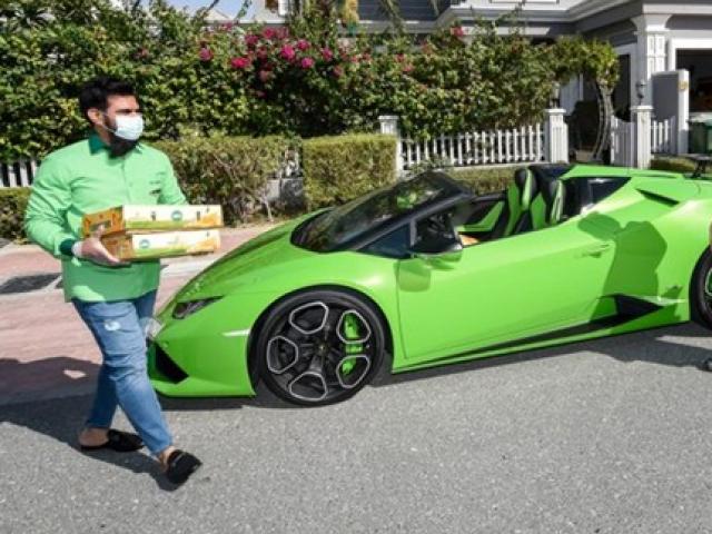 Mua bán vàng như rau xưa rồi, dân chơi Dubai dùng siêu xe làm điều không ngờ