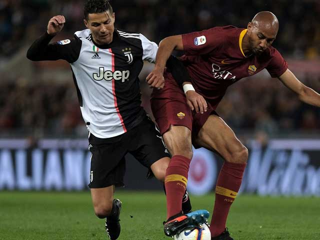 Trực tiếp bóng đá Juventus - AS Roma: Perotti đá penalty, Roma dẫn ngược