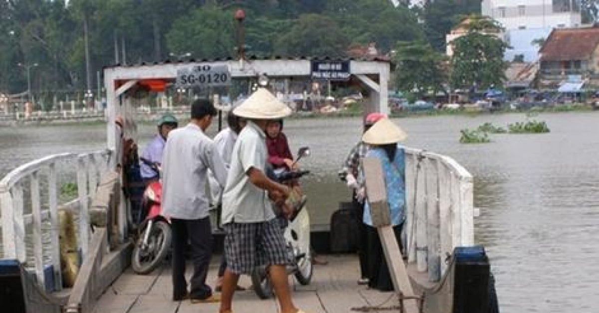Cảnh báo người dân vì nghi xuất hiện cá sấu trên sông Sài Gòn