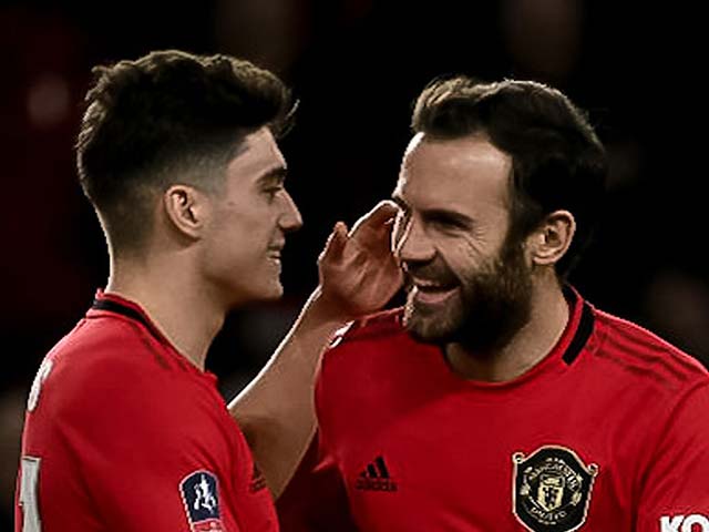 Trực tiếp bóng đá MU - LASK: Suýt có bàn thắng thứ ba (Europa League) (Hết giờ)