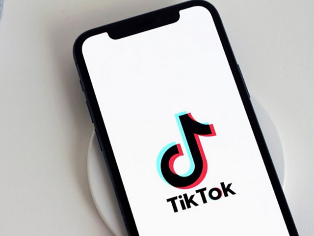 Mạng xã hội TikTok tiếp tục là tâm điểm của cả công nghệ và chính trị