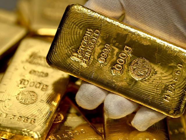 Choáng: Chỉ sau 8 tiếng, vàng bị thổi bay gần 3 triệu đồng/lượng