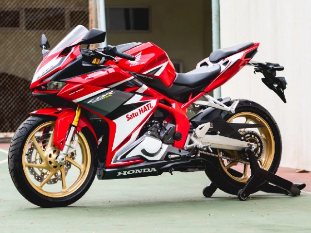 2021 Honda CBR250RR SP chốt giá 122 triệu đồng, đẹp phát mê