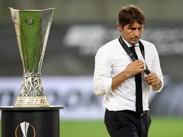 Inter thua chung kết Europa League: Conte bất ngờ úp mở sắp ra đi