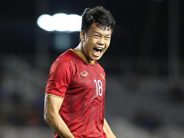 HLV Park Hang Seo có gợi ý bất ngờ cho vị trí trung phong ở tuyển Việt Nam