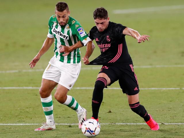Video highlight trận Real Betis - Real Madrid: Kịch tính 5 bàn, bước ngoặt may mắn