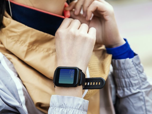 Đồng hồ Realme Watch 2/2 Pro trình làng: Màn hình lớn, giá rẻ