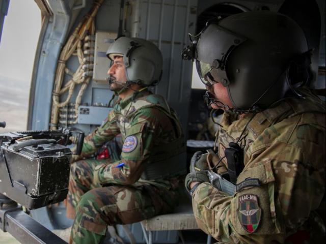 Thiếu tá không quân Afghanistan bị Taliban ám sát ngay tại thủ đô khi Mỹ rút quân