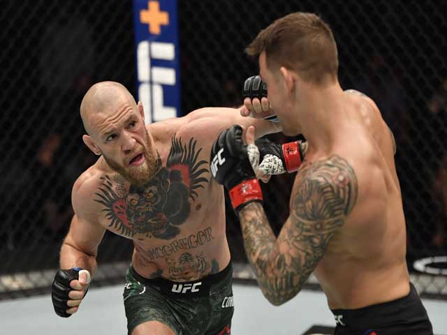 Video đại chiến UFC McGregor - Poirier: Bước ngoặt gãy chân, đổ máu xin hàng