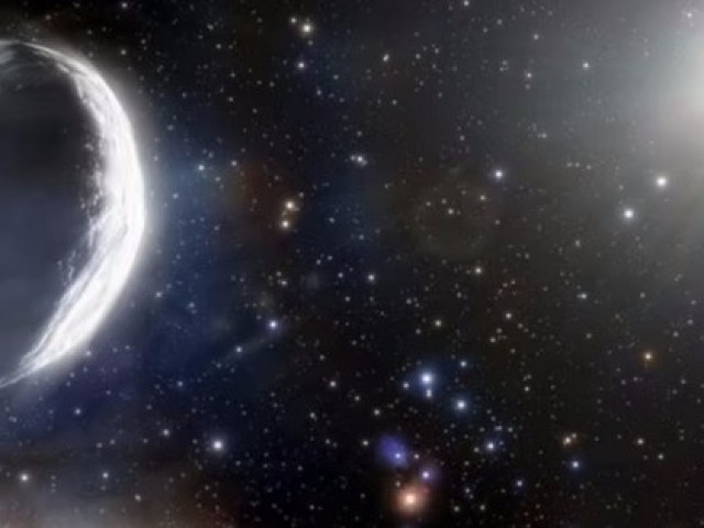 Đến gần chúng ta, siêu sao chổi to bằng 1.000 lần đồng loại ”sống dậy”