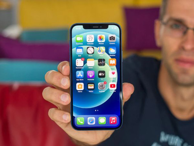 Apple lại bị tố giở chiêu điều chỉnh hiệu suất iPhone