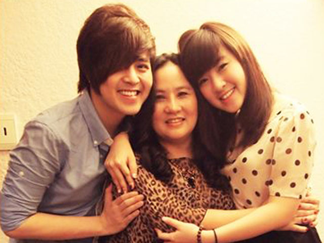 Sau 8 năm Wanbi Tuấn Anh qua đời, mẹ và em gái ruột giờ ra sao?