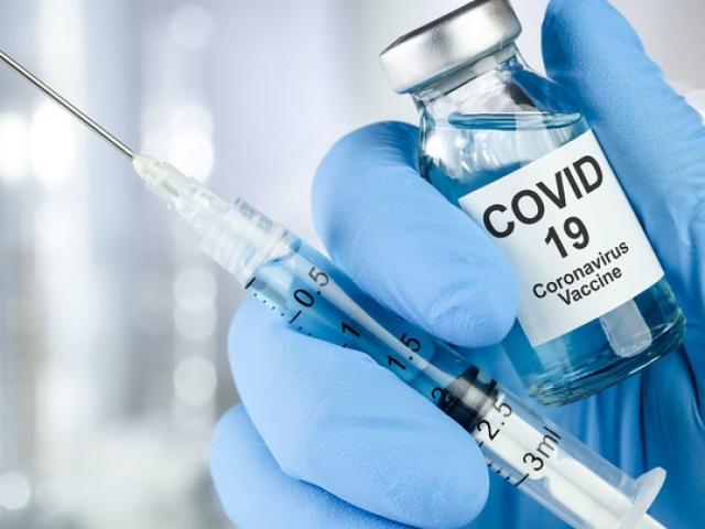Bộ Y tế hỏa tốc yêu cầu rà soát các đối tượng tiêm vắc-xin COVID-19 theo đúng quy định