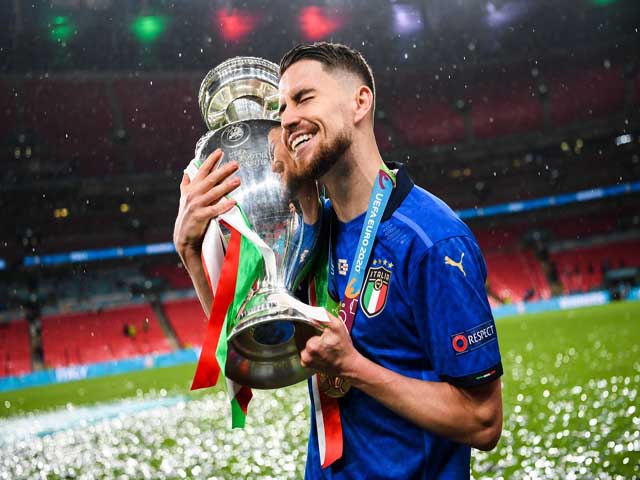 Tin mới nhất bóng đá tối 22/7: Huyền thoại Italia chọn Jorginho giành Quả bóng vàng