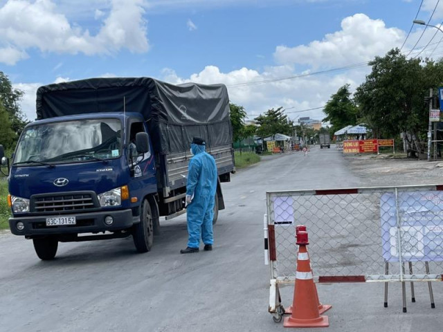 Hoả tốc: Từ 0 giờ ngày 30-7, không kiểm tra giấy nhận diện phương tiện