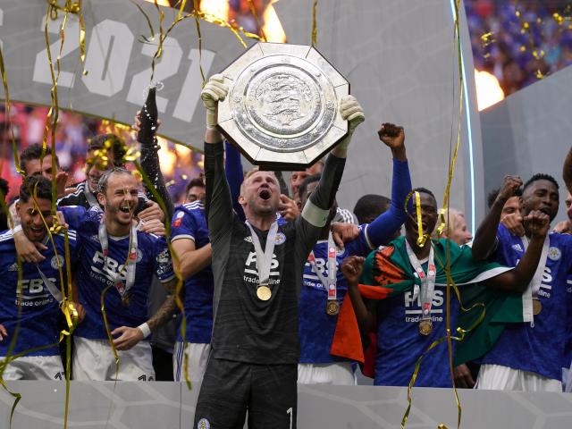 Leicester thắng Man City đoạt Siêu cúp Anh: Kỳ tích 50 năm cho ”Bầy cáo”