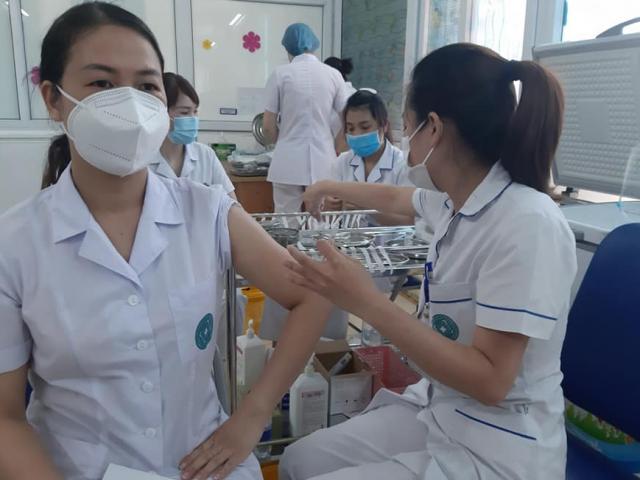 Vắc-xin phòng COVID-19 ”made in Vietnam” thứ 2 sẽ thử nghiệm lâm sàng giai đoạn 2 từ 10/8