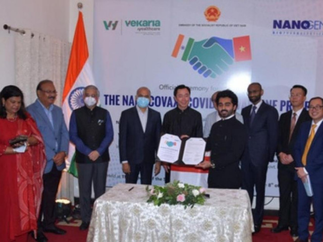 Video: Việt Nam ký kết chuyển giao công nghệ sản xuất vaccine cho Ấn Độ