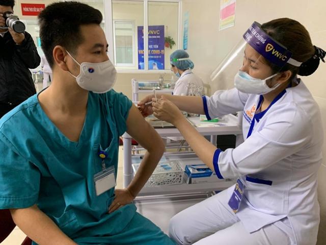 Việt Nam tiếp nhận thêm 494.400 liều vắc-xin phòng COVID19