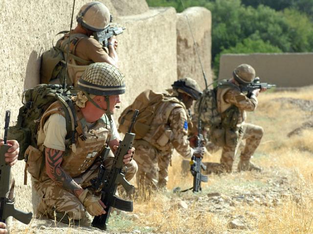 Tiết lộ cuộc giải cứu đặc nhiệm táo bạo của quân đội Anh trước Taliban