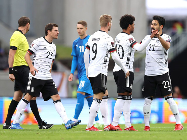 Video bóng đá Iceland - Đức: Mở điểm cực sớm, mãn nhãn 4 bàn (Vòng loại World Cup)