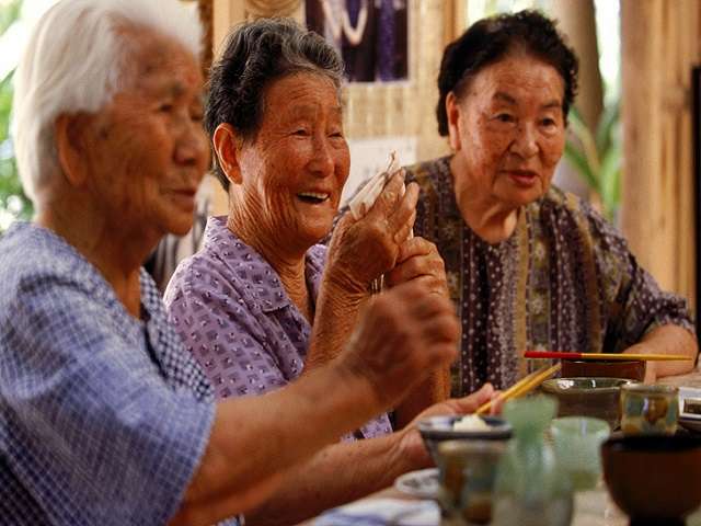 Muốn sống lâu, hãy tham khảo 6 thói quen này của người Nhật