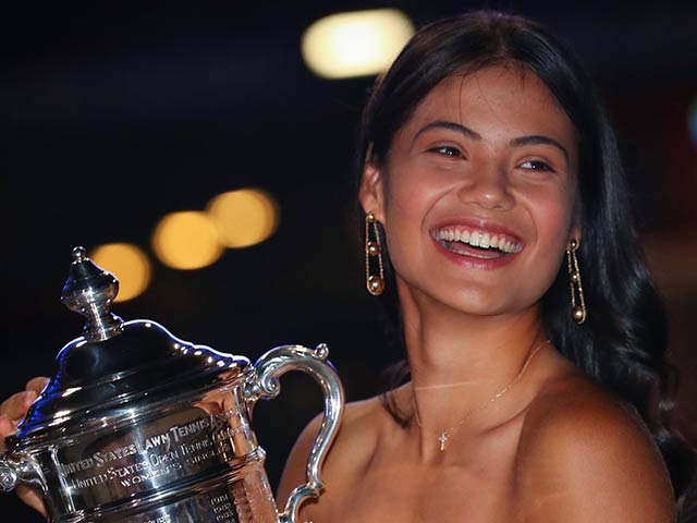 Người đẹp Raducanu vô địch US Open trở thành “nữ hoàng trang sức”